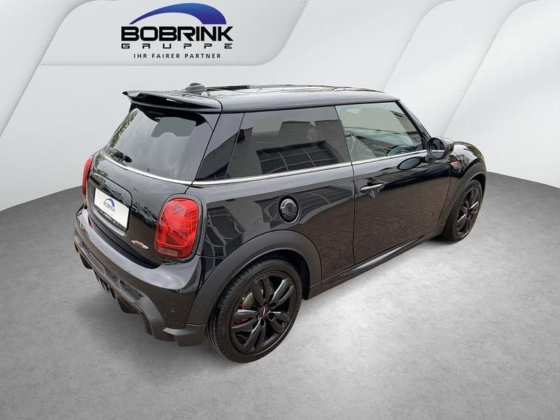 Gebraucht Mini John Cooper Works 231 PS (169 kW) 2021 Schwarz Kleinwagen
