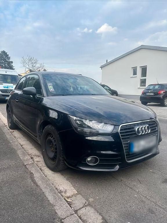 Gebraucht Audi A1 Ambition 122 PS (89 kW) 2014 Schwarz Kleinwagen