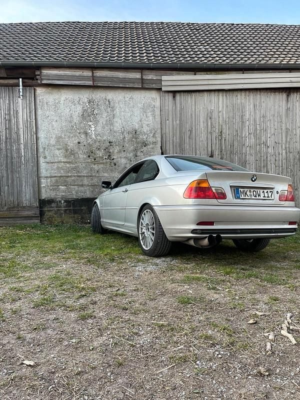 Grau Gebraucht 1999 BMW 320 Coupé | 4.000 € (Superpreis) - Bild 1/3