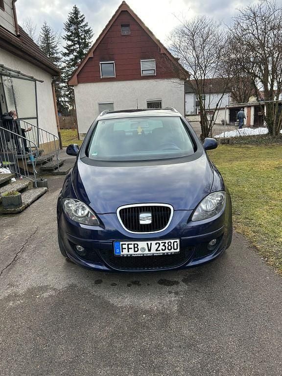 Schwarz Gebraucht 2007 Seat Altea Comfort Limousine | 2.750 € (Fairer Preis) - Bild 1/4