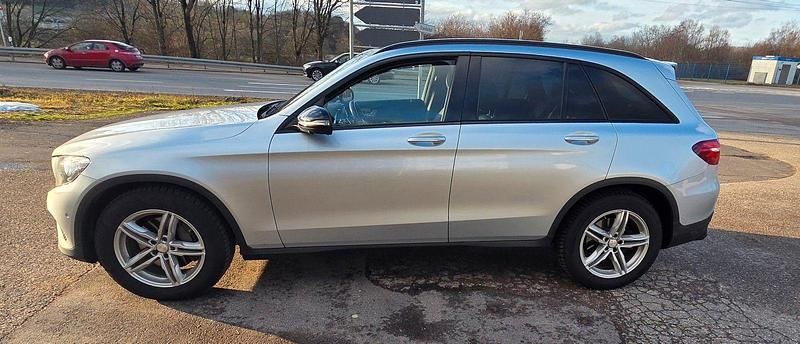 Gebraucht Mercedes GLC250 Exclusive 211 PS (155 kW) 2016 Silber SUV