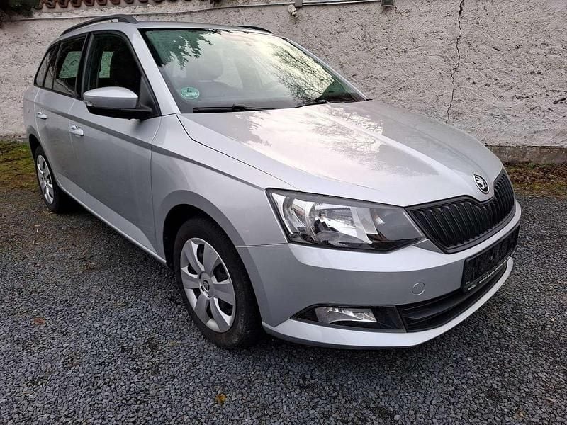 Gebraucht Skoda Fabia ScoutLine 95 PS (69 kW) 2019 Graumetallic Kombi