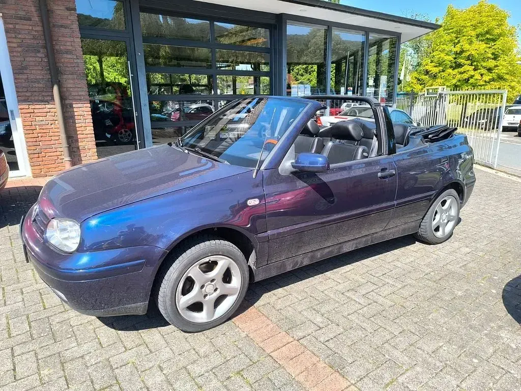 Gebraucht VW Golf Highline 116 PS (85 kW) 2002 Blau Cabrio