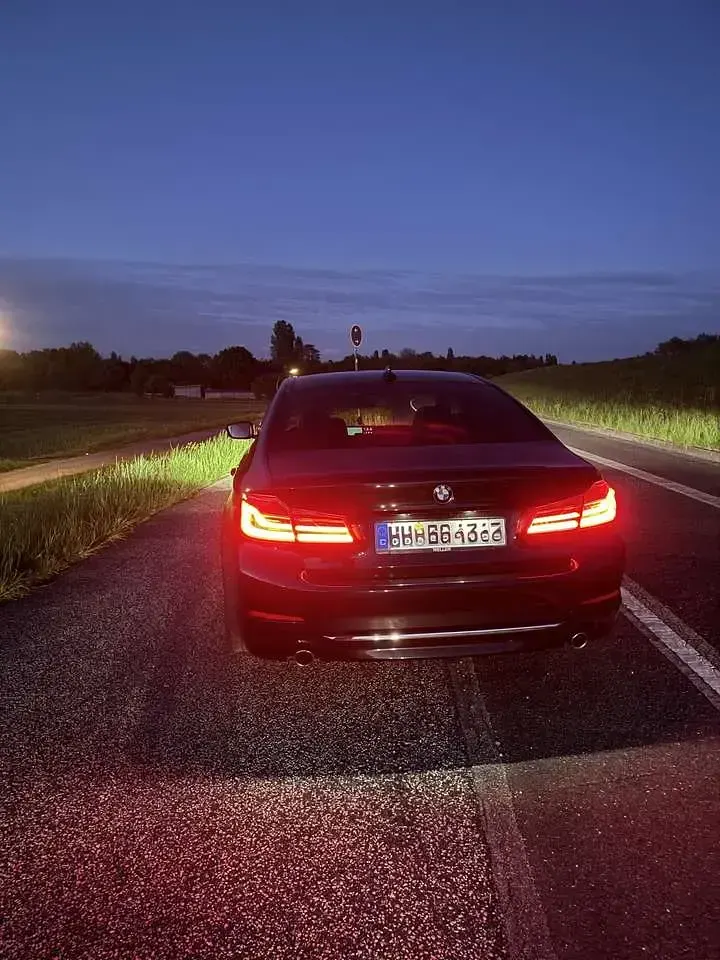 Gebraucht BMW 530 Luxury Line 265 PS (194 kW) 2019 Schwarz Limousine