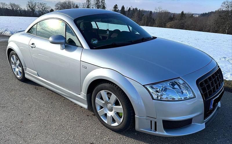 Gebraucht Audi TT Ambiente 150 PS (110 kW) 2003 Silber Coupé