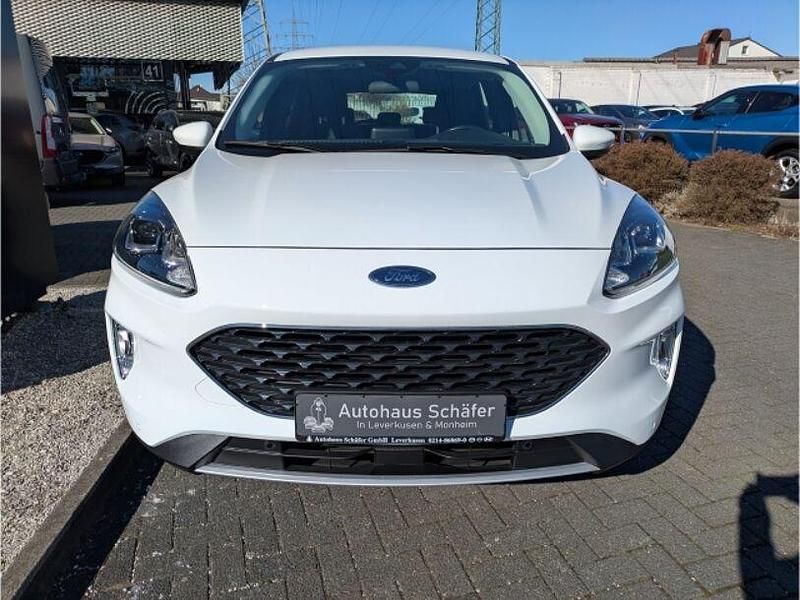 Gebraucht Ford Kuga Cool & Connect 151 PS (111 kW) 2023 Frostweiß SUV