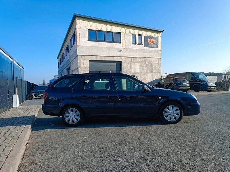Gebraucht Citroën Xsara 90 PS (66 kW) 2004 Blau Kombi