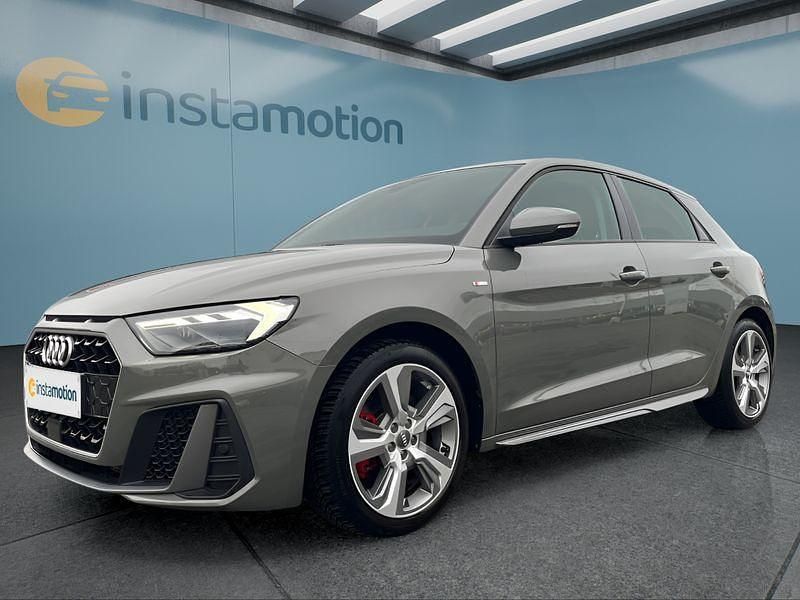 Grau Gebraucht 2020 Audi A1 Sportback Kleinwagen | 24.549 € (Fairer Preis) - Bild 1/4