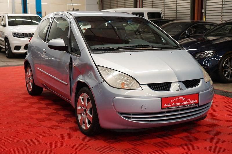 Gebraucht Mitsubishi Colt 95 PS (69 kW) 2005 Blau Kleinwagen