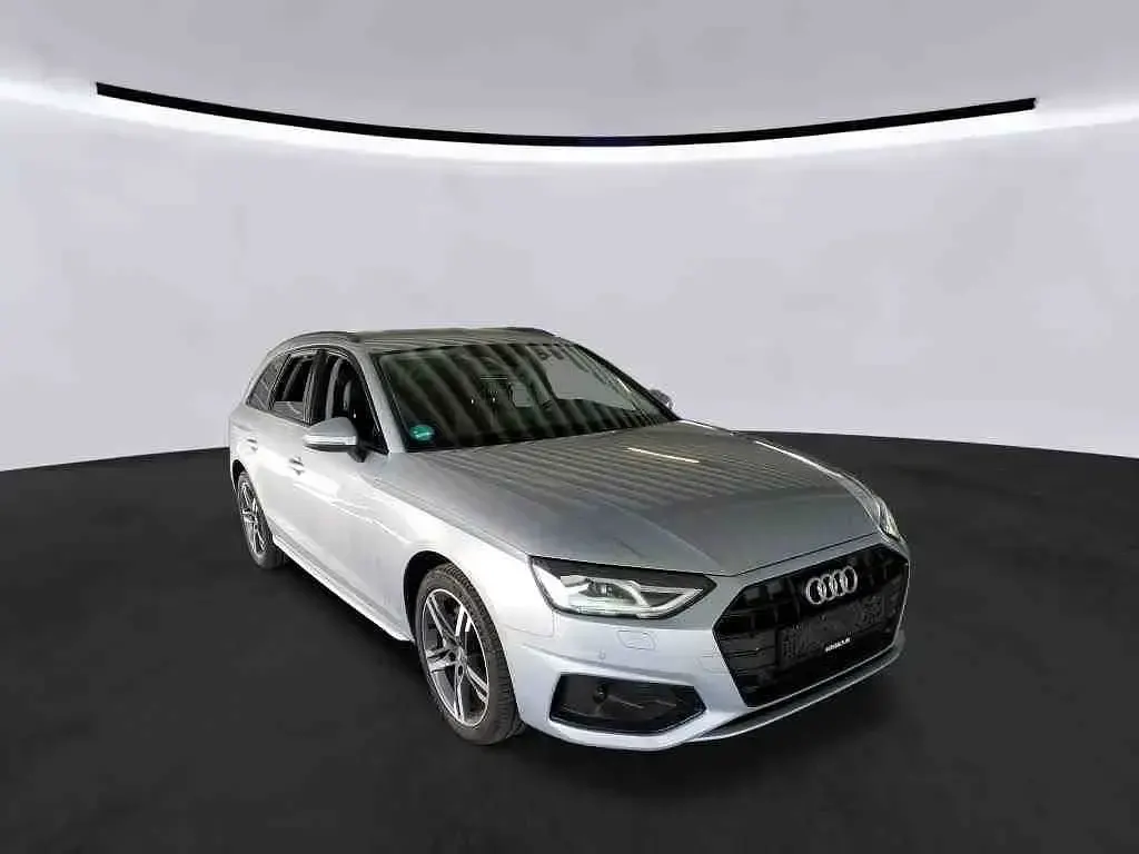 Gebraucht Audi A4 Advanced Plus 204 PS (150 kW) 2023 Silber Kombi