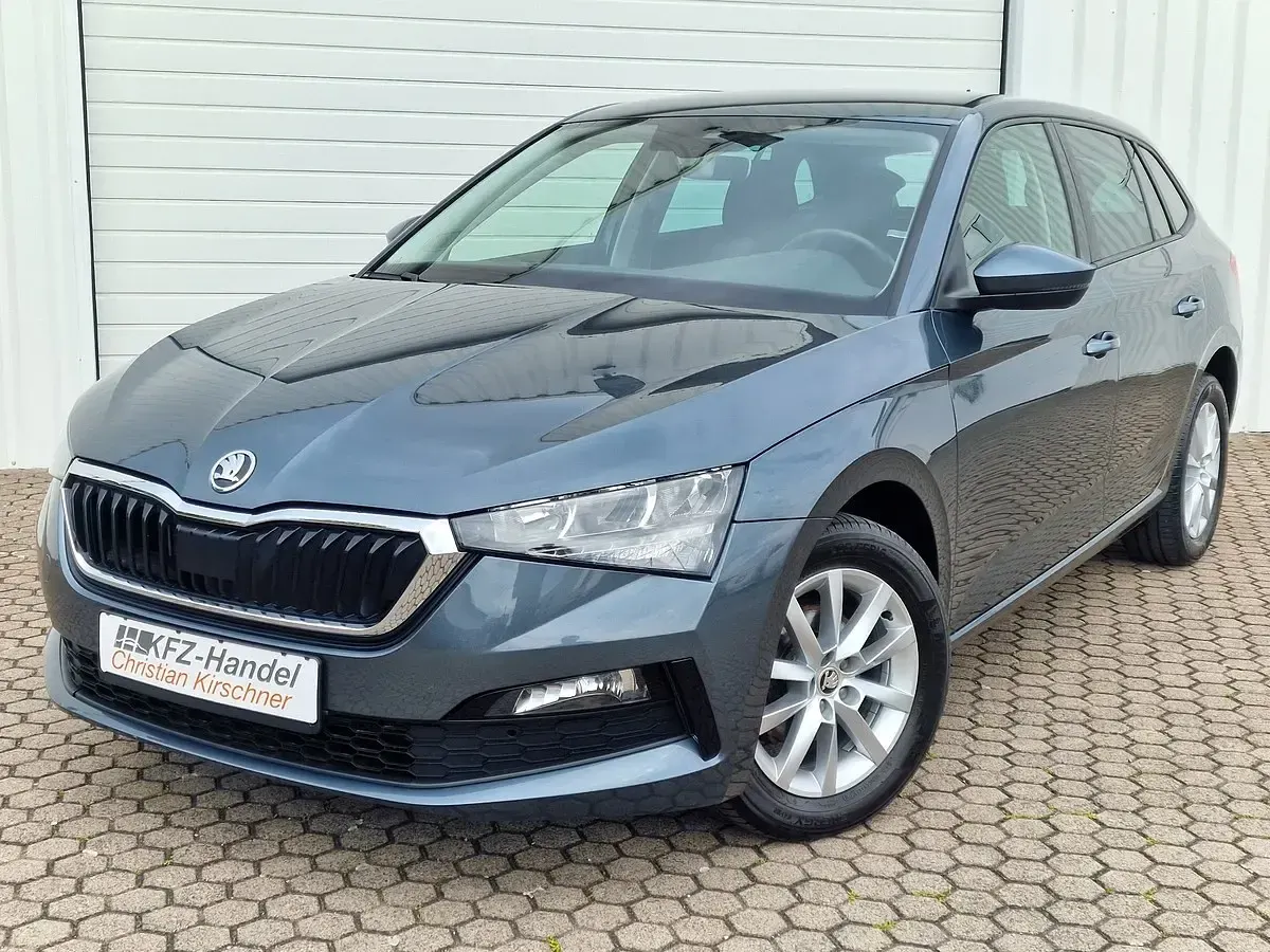 Gebraucht Skoda Scala Ambition 116 PS (85 kW) 2019 Grau metallic Kleinwagen