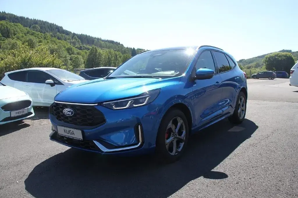 Gebraucht Ford Kuga ST-Line X 152 PS (111 kW) 2025 Dynamicblau metallic SUV