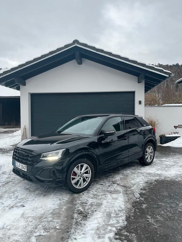 Gebraucht Audi Q2 150 PS (110 kW) 2022 Schwarz SUV