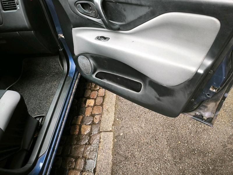 Gebraucht Mitsubishi Space Star 97 PS (71 kW) 2003 Blau Van / Kleinbus