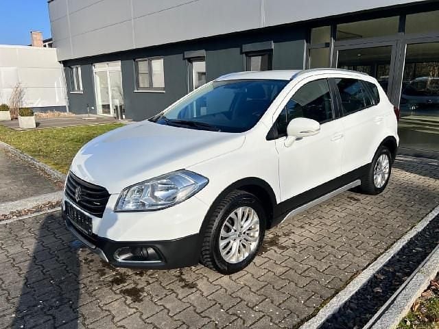 Gebraucht Suzuki SX4 S-Cross Comfort 120 PS (88 kW) 2014 Weiß SUV