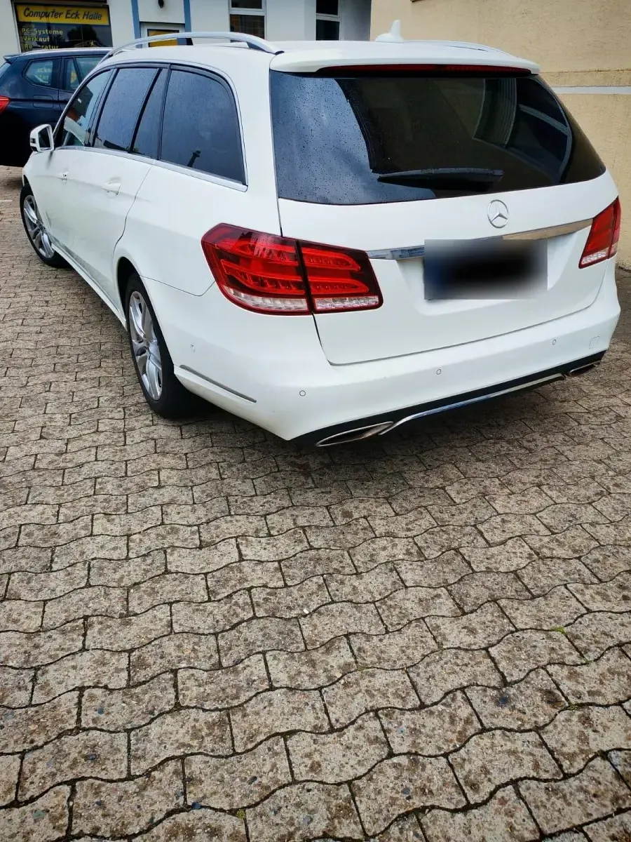Gebraucht Mercedes E250 Avantgarde 204 PS (150 kW) 2014 Weiß Kombi