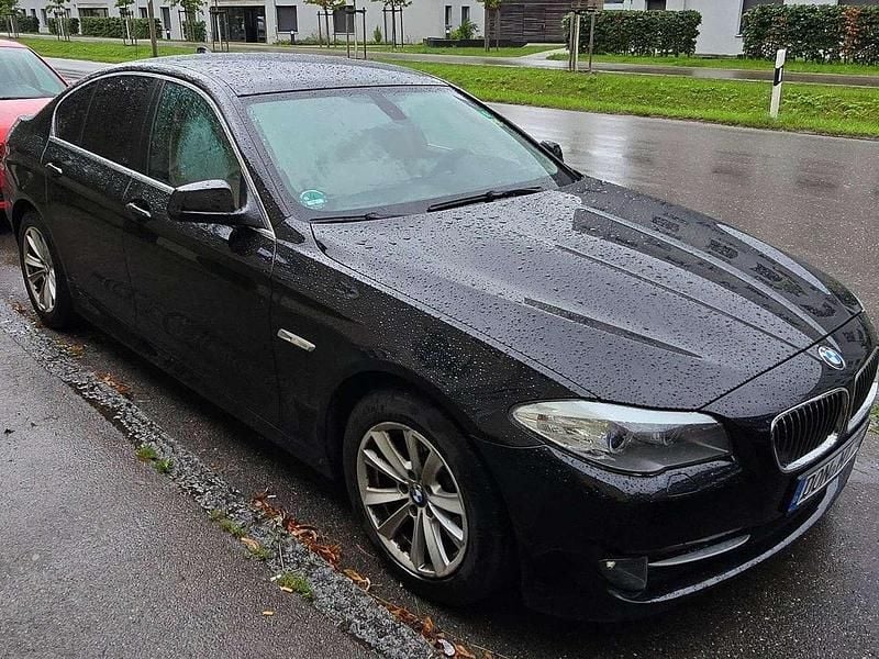 Gebraucht 2011 BMW 520 Limousine | 9.599 € (Superpreis) - Bild 1/4