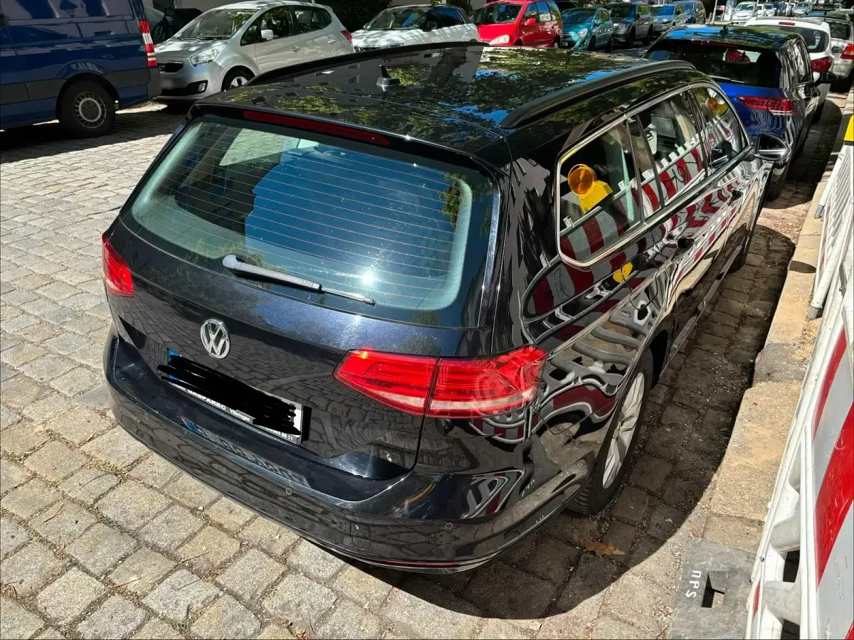 Gebraucht VW Passat 150 PS (110 kW) 2017 Schwarz Kombi