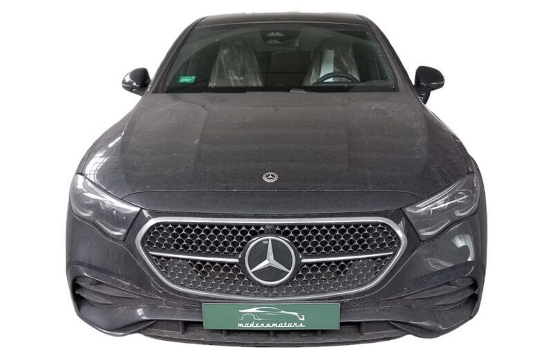 Gebraucht Mercedes E220 197 PS (144 kW) 2024 Schwarz Limousine