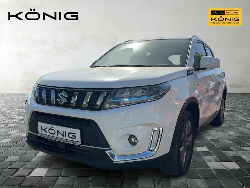 Weiß Gebraucht 2023 Suzuki Vitara Comfort+ SUV | 19.490 € (Guter Preis) - Bild 1/4