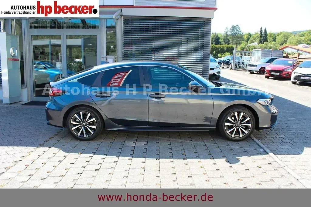 Neu Honda Civic Elegance 143 PS (105 kW) 2026 Schwarz Limousine