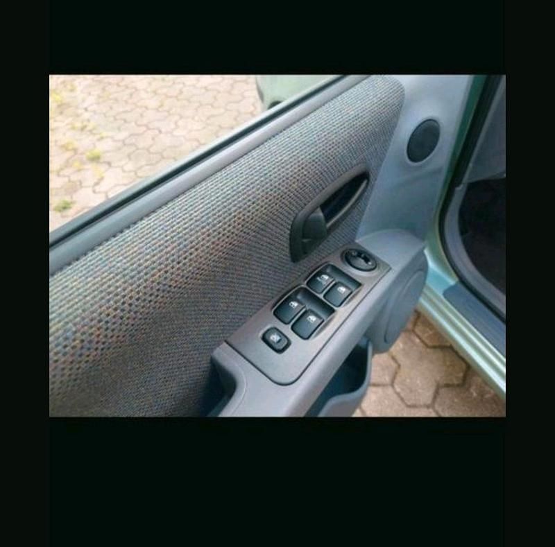 Grün Gebraucht 2007 Hyundai Matrix Van / Kleinbus | 4.300 € - Bild 1/4