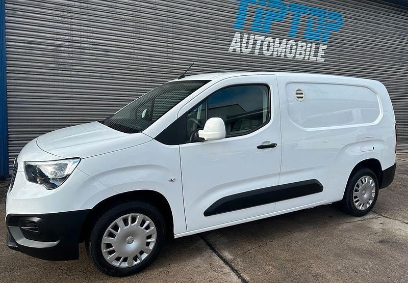 Gebraucht Opel Combo 102 PS (75 kW) 2021 Weiß Van / Kleinbus