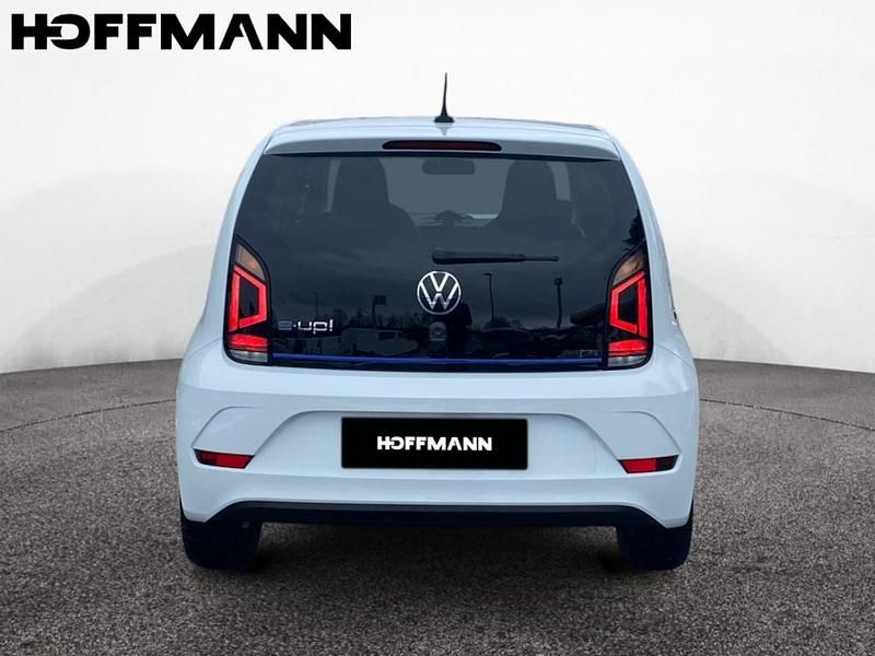 Usado VW e-up! Active 61 kW (83 HP) 2021 Branco Citadino