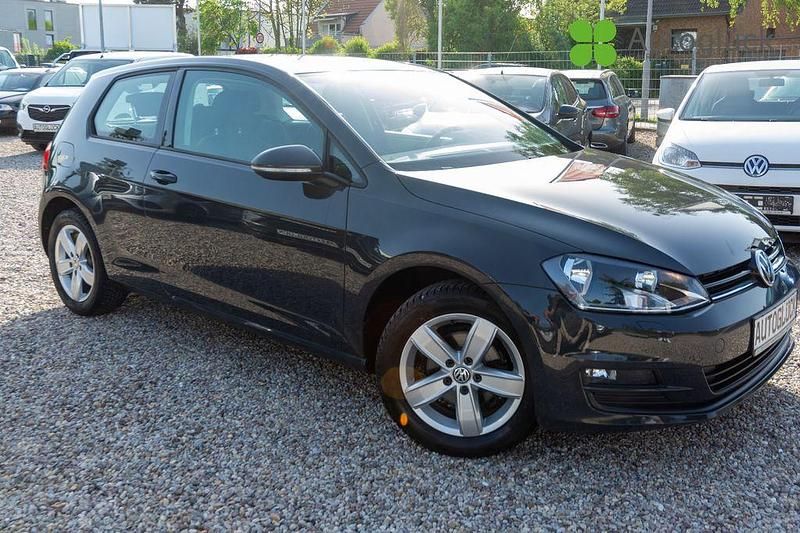 Gebraucht VW Golf VII 110 PS (80 kW) 2016 Grau Kleinwagen