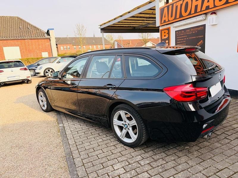Gebraucht BMW 320 Advantage 190 PS (139 kW) 2019 Schwarz Kombi