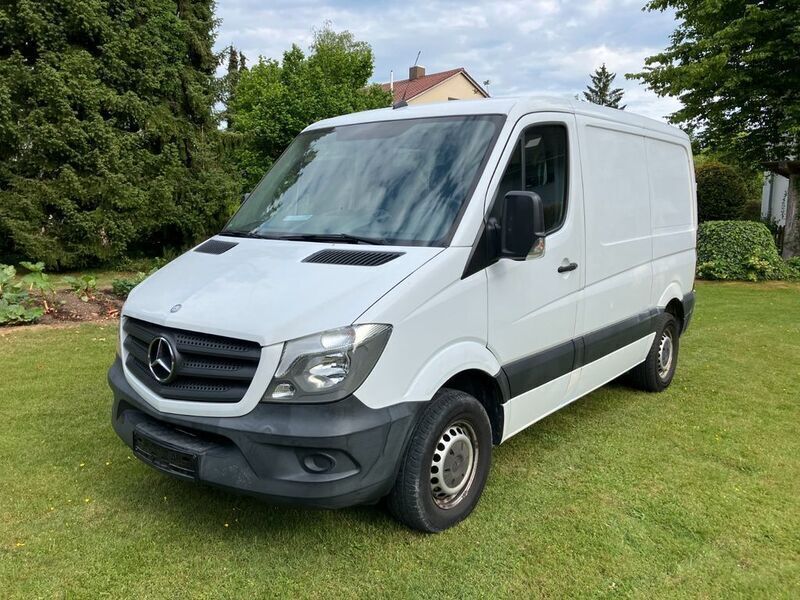 Arktikweiss Gebraucht 2014 Mercedes Sprinter Van | 11.399 € (Guter Preis) - Bild 1/4