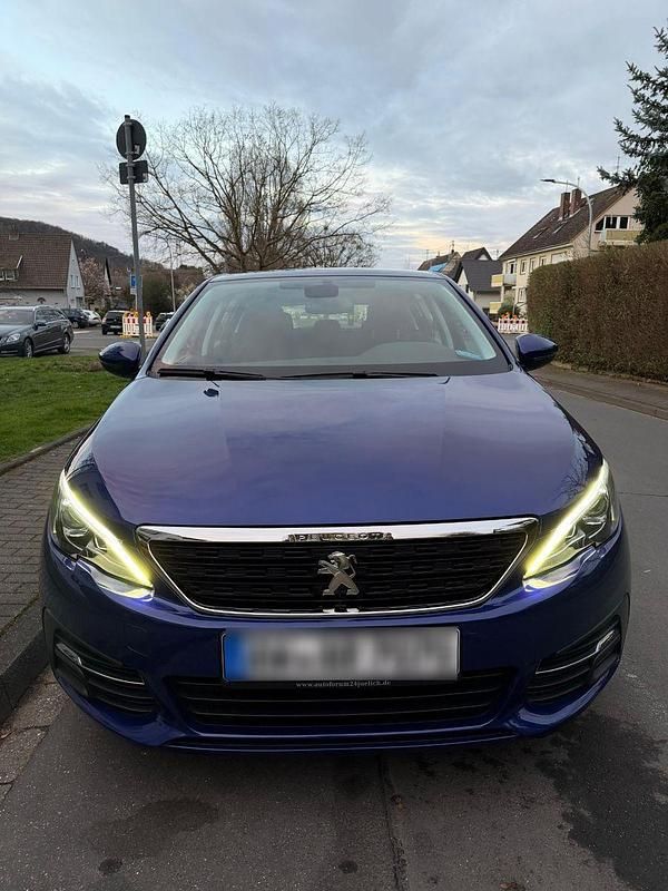 Gebraucht Peugeot 308 131 PS (96 kW) 2020 Blau Limousine