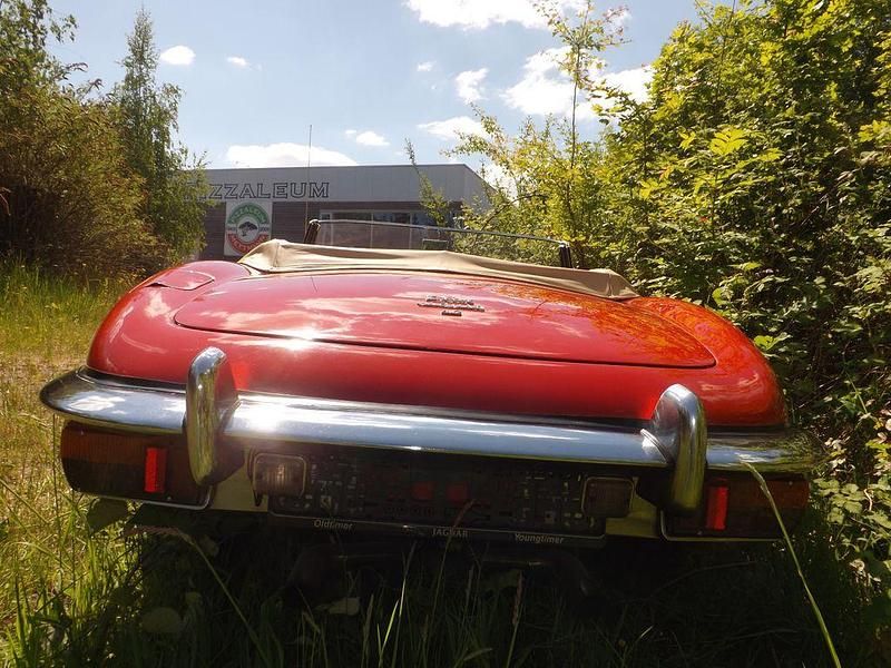 Gebraucht Jaguar E-Type 209 PS (153 kW) 1970 Rot Cabrio