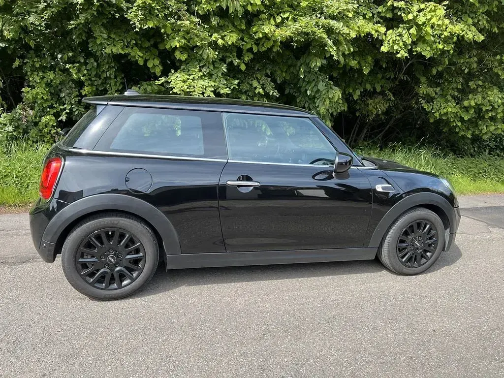 Gebraucht Mini ONE 102 PS (75 kW) 2020 Schwarz Kleinwagen
