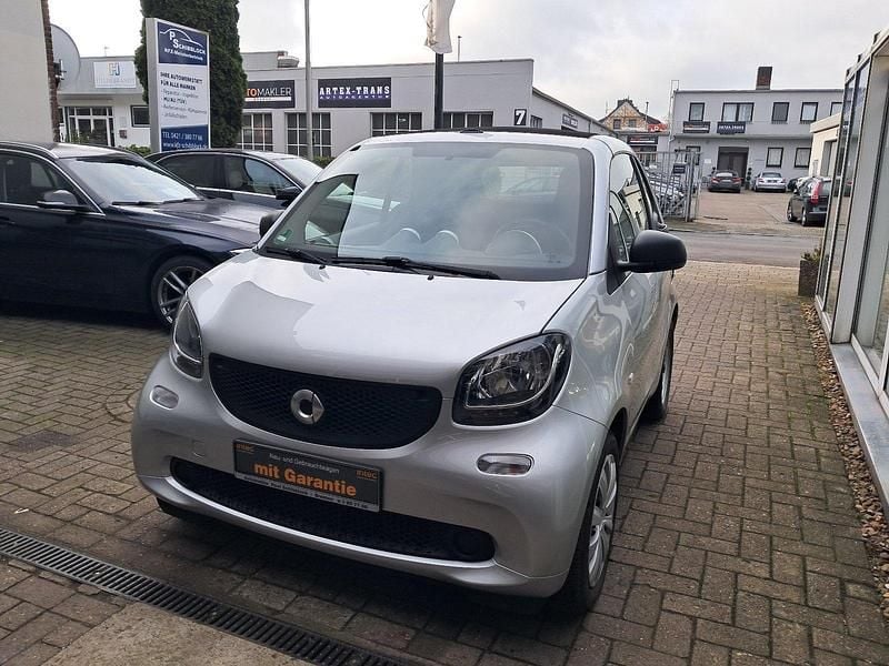 Gebraucht Smart ForTwo Cabrio 71 PS (52 kW) 2019 Tridion cool silver (metallic) Cabrio