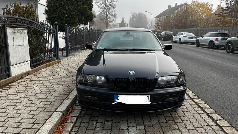 Gebraucht 1999 BMW 323 Limousine | 4.250 € (Fairer Preis) - Bild 1/4