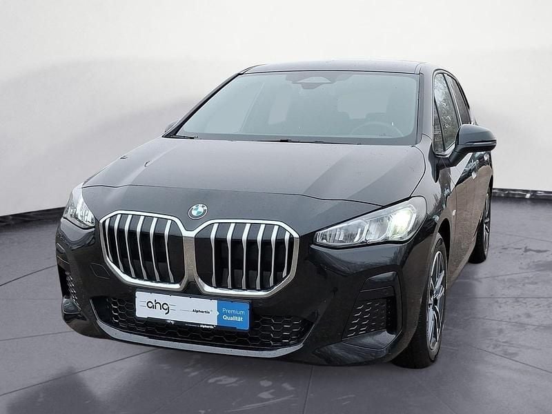 Schwarz Gebraucht 2024 BMW 218 Active Tourer M Sport Van / Kleinbus | 30.660 € (Guter Preis) - Bild 1/4