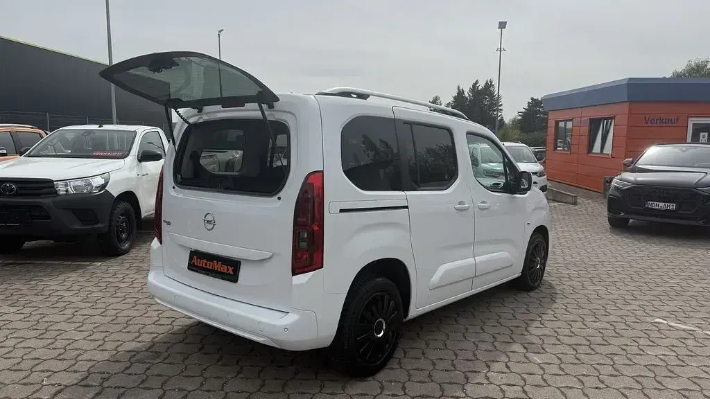 Gebraucht Opel Combo 110 PS (80 kW) 2020 Weiß Van / Kleinbus