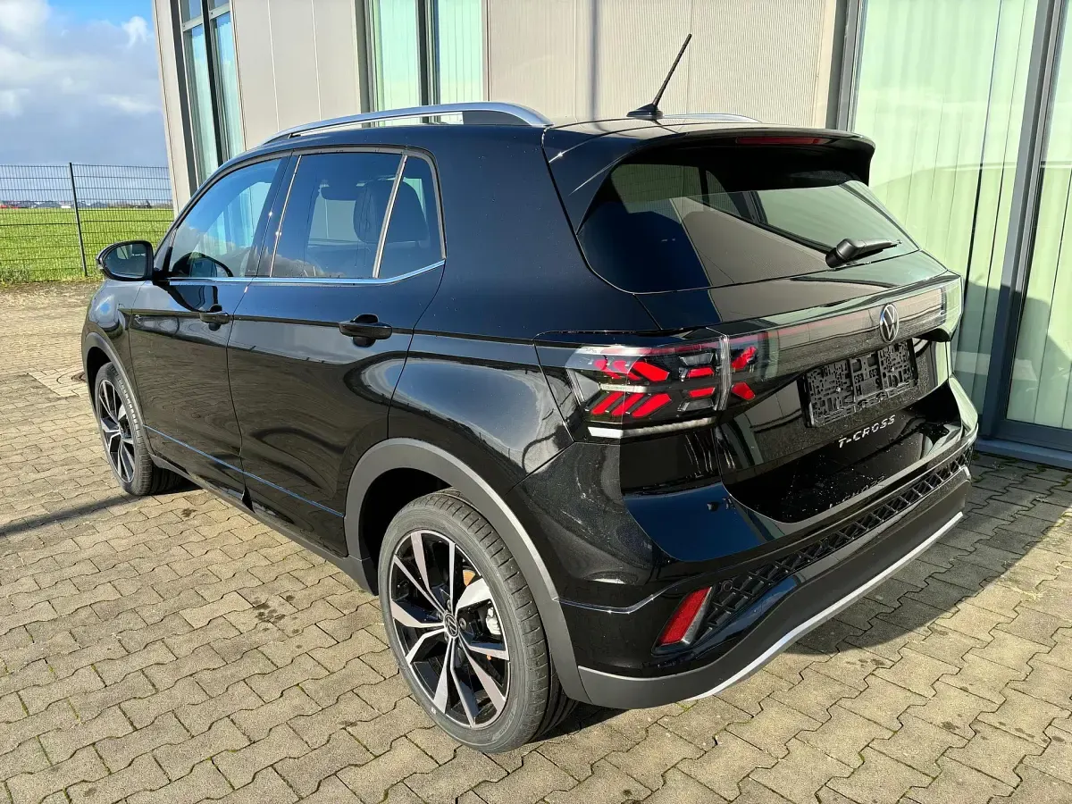 Neu VW T-Cross R-line 116 PS (85 kW) 2026 SUV