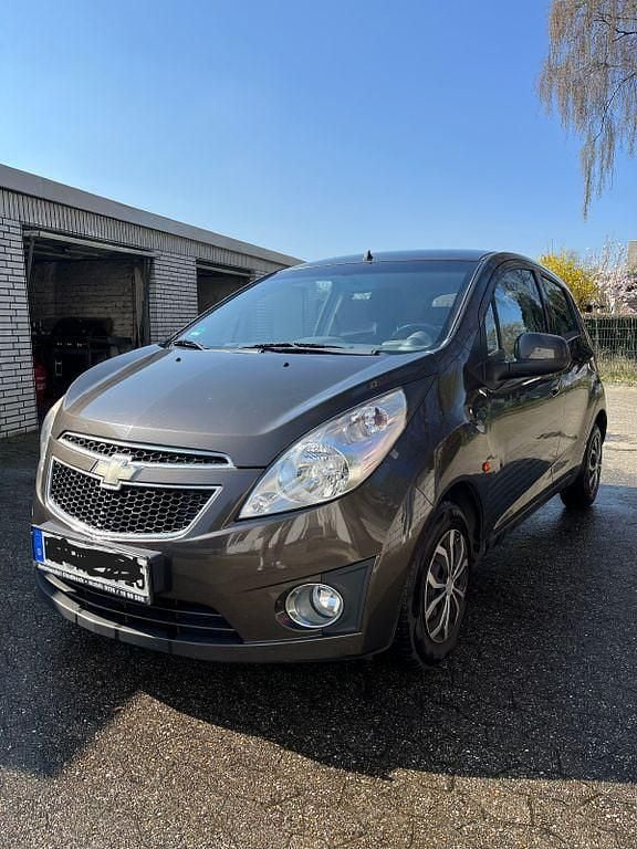 Gebraucht Chevrolet Spark LS 68 PS (50 kW) 2011 Braun Kleinwagen