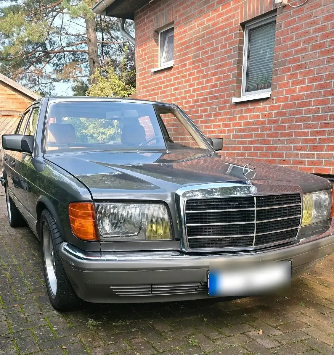 Gebraucht Mercedes 300 180 PS (132 kW) 1988 Grau Limousine