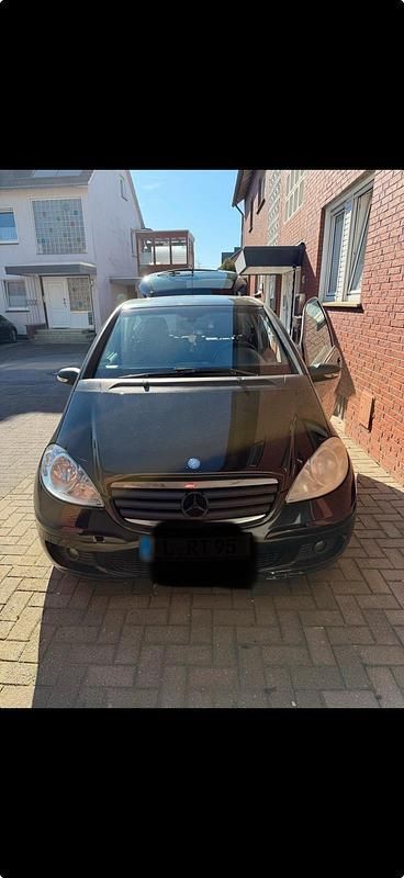 Second-hand Mercedes A160 2008 Negru Hatchback