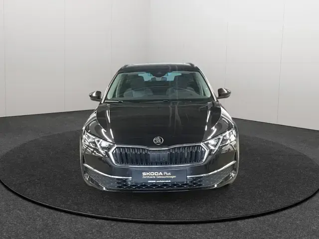 Gebraucht Skoda Octavia Selection 150 PS (110 kW) 2025 Schwarz Kombi