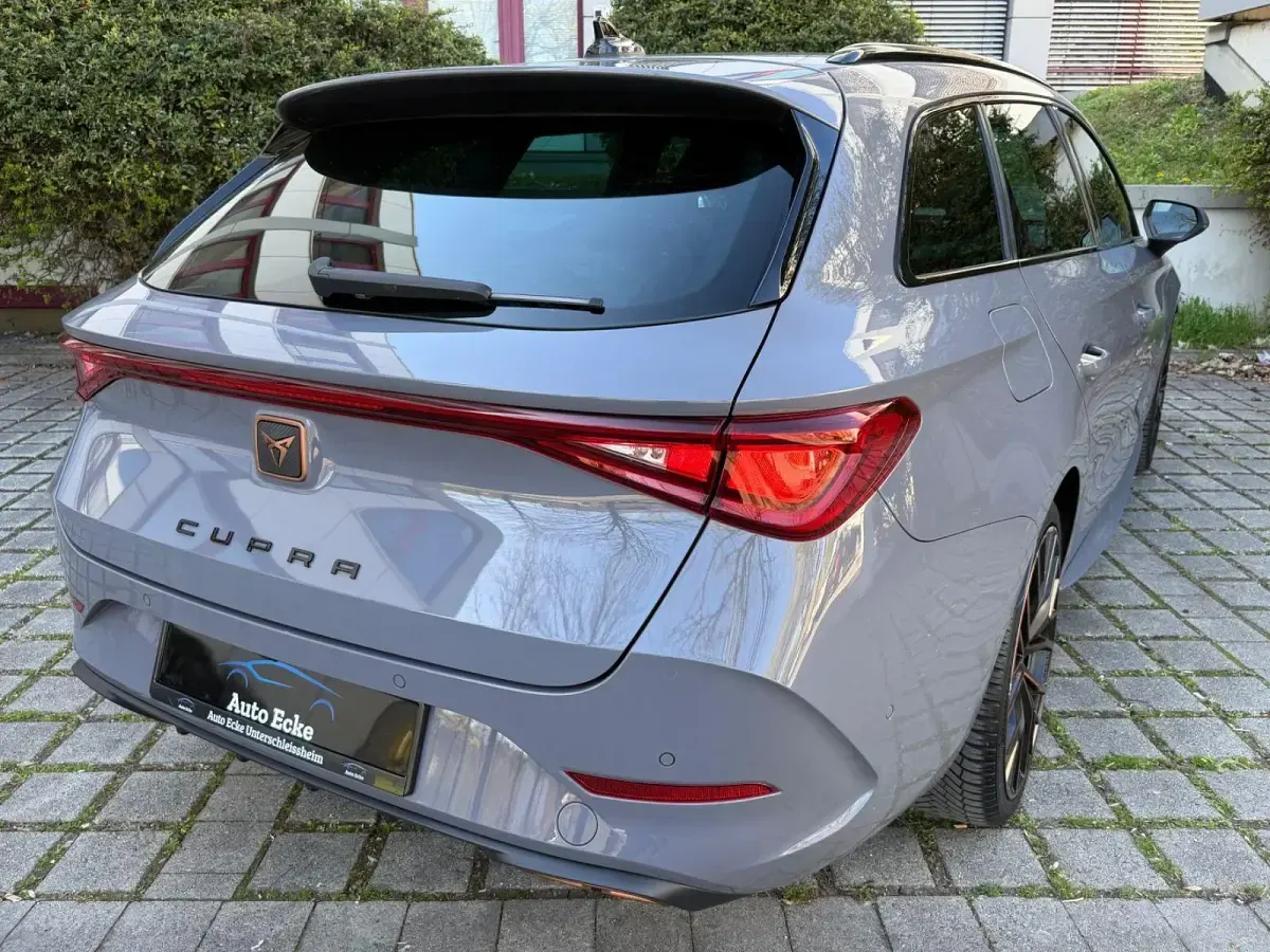 Używany Cupra Leon 204 KM (150 kW) 2021 Szary Kombi