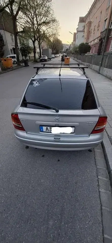 Gebraucht Opel Astra 102 PS (75 kW) 2000 Silber Limousine