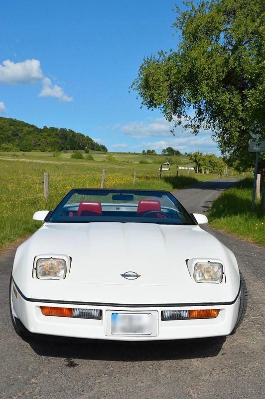 Weiß Gebraucht 1988 Chevrolet Corvette C4 Cabrio | 14.499 € - Bild 1/4