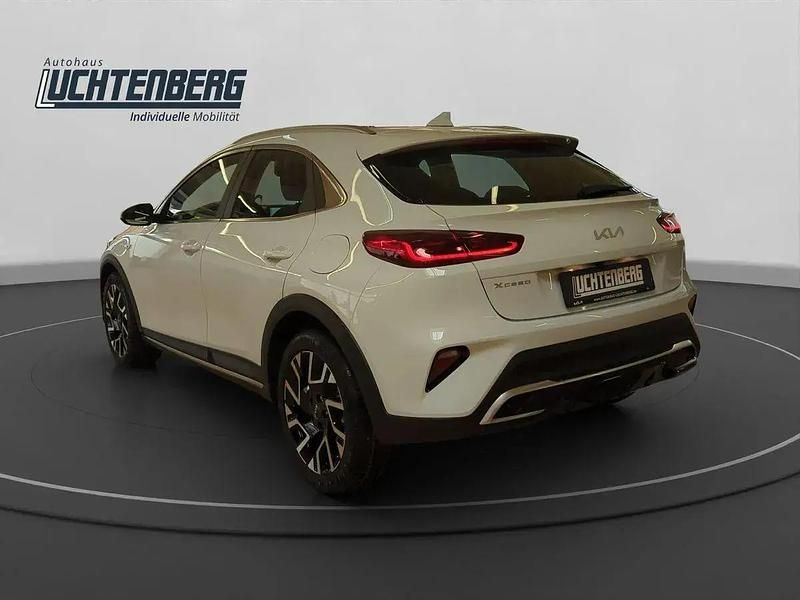 Neu Kia XCeed Comfort 150 PS (110 kW) 2025 Weiß SUV
