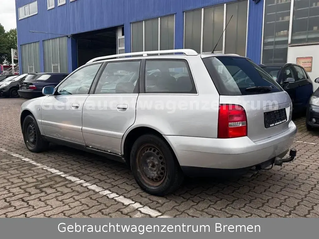 Brugt Audi A4 150 HK (110 kW) 2000 Sølv Stationcar