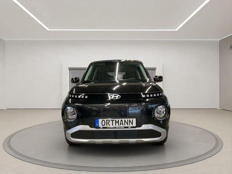 Gebraucht Hyundai Inster Trend 85 kW (116 PS) 2025 Abyss black / mic Kleinwagen