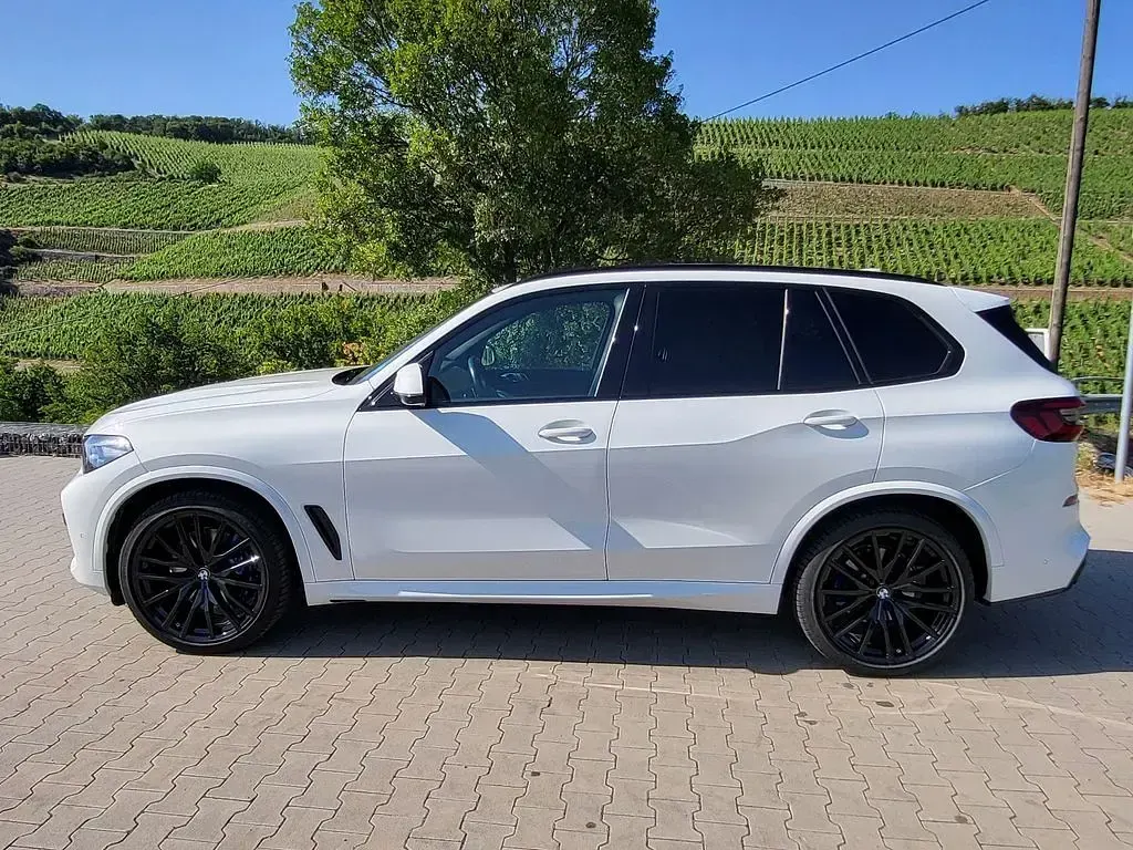 Gebraucht BMW X5 Performance 286 PS (210 kW) 2022 Weiß SUV